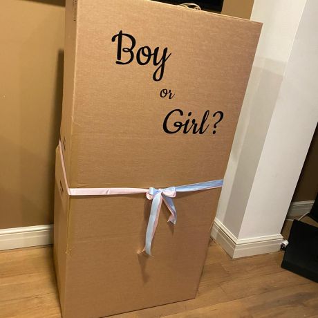 Gender reveal BOX